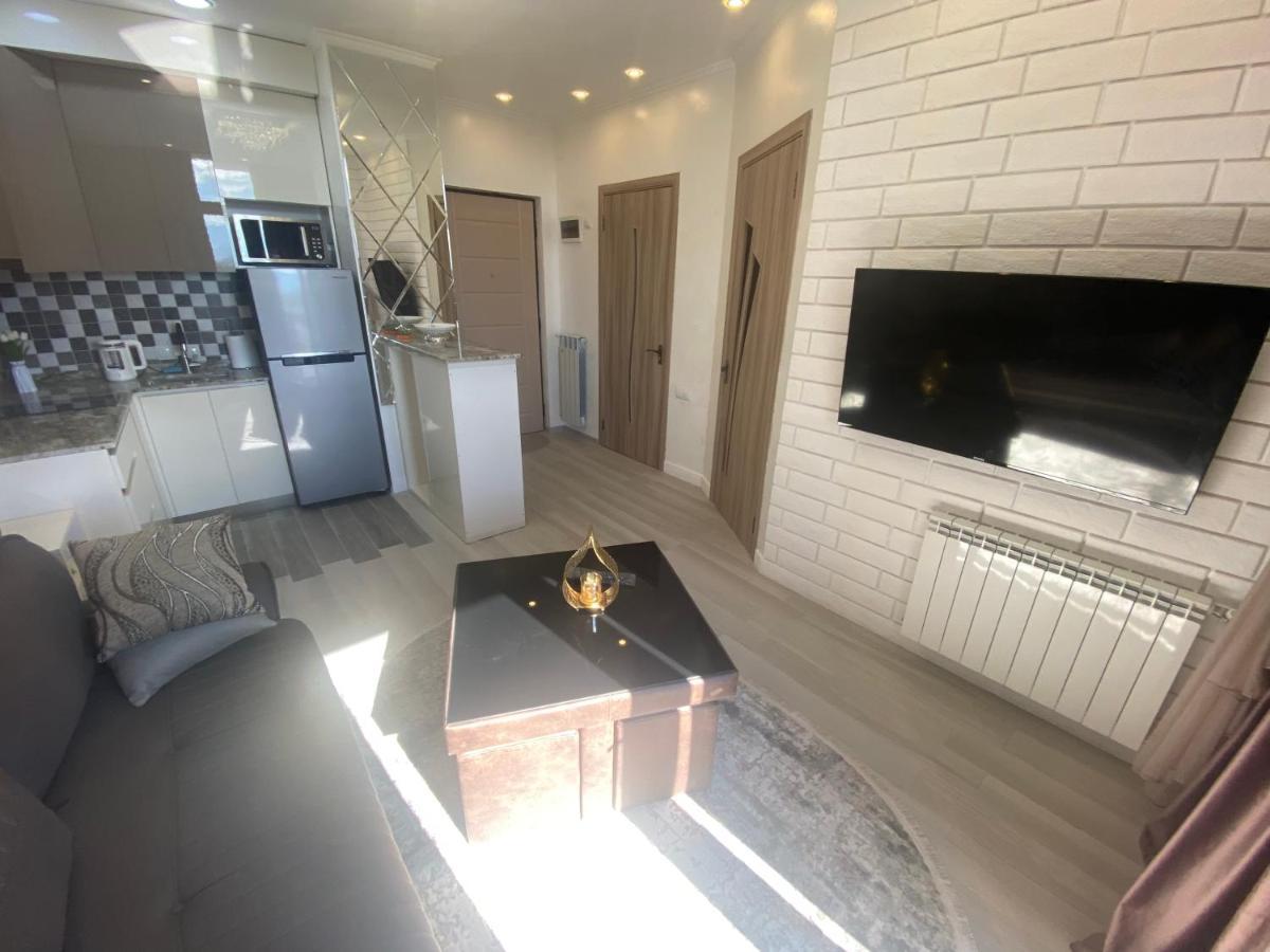 באטומי Jasmine Apartment In New Bulvar מראה חיצוני תמונה